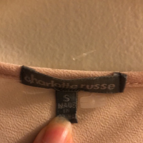 Charlotte Russe kimono size small…I’ve never worn it. 🙃 - Picture 3 of 3